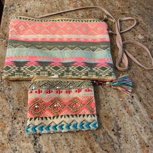 Cross body bag or shoulder w/matching coin purse